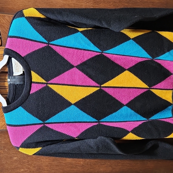 Vintage Da-Rue Diamond Pattern Sweater - Picture 10 of 11